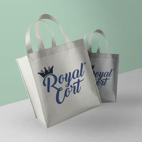 Trabajo de Mejor Digital para Royal Cort